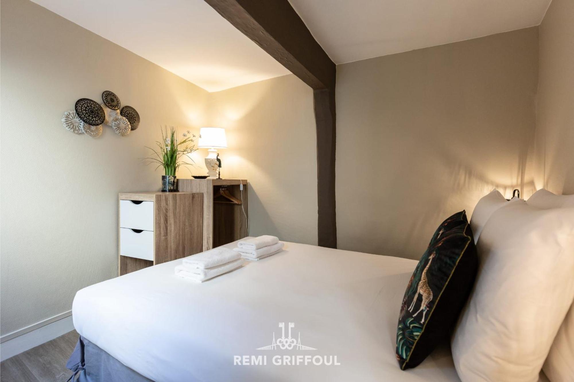 Emeraude Cozy Nest 3 Heart Of Historic District 2 Guests Honfleur Kültér fotó